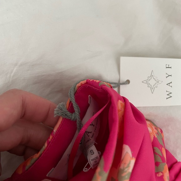 WAYF Floral rose y2k ruffle top - Picture 7 of 7